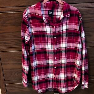 GAP Pink Plaid Button-Up Shirt